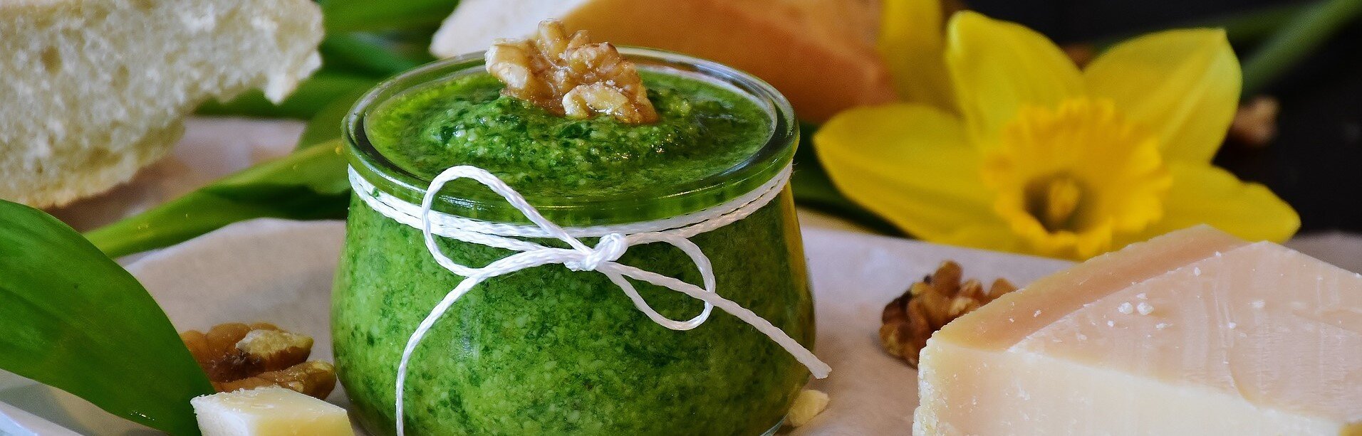 Pesto Peperoni con Ricotta (CAMPO D`ORO) 180g Pesto Peperoni con Ricotta (CAMPO D`ORO) 180g